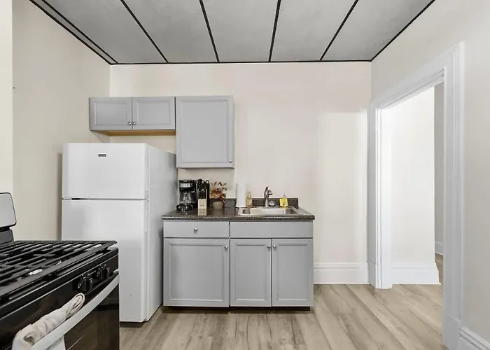 Comfortable - 2 Bedroom Easy Access Apartamento Pittsburgh